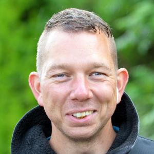 KJELLERUP TAGRENOVERING ApS